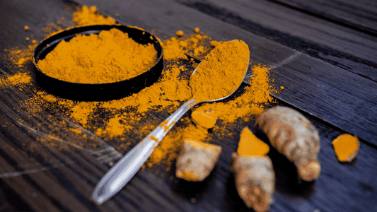 ¿Por qué deberías incluir cúrcuma a tu alimentación?